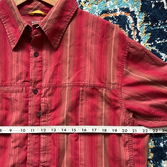 Mountain Hardwear Men’s Short Sleeve Button Down - Large - Picture 10 of 11